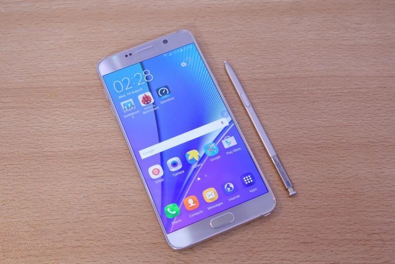 Thay màn hình Samsung Note 5 tại Nha Trang 2
