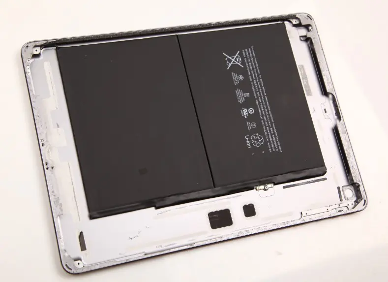Thay pin Ipad Air tại Nha Trang 2