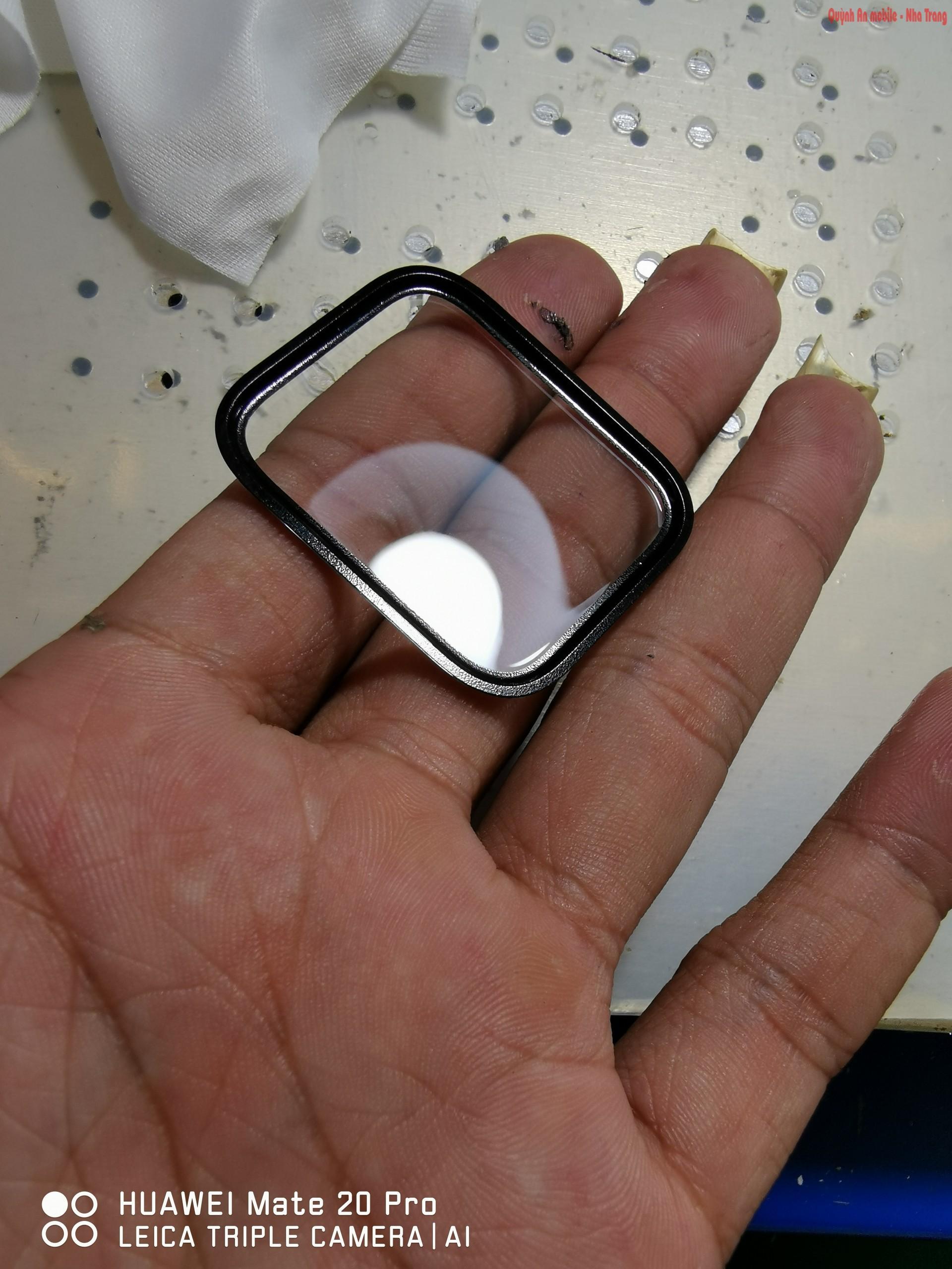 Thay mặt kính, sửa chữa màn hình apple watch seri 4 tại Nha Trang