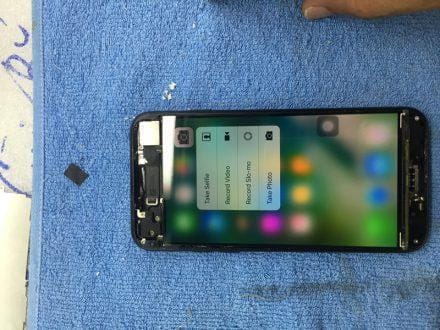 Ép kính iphone 7 plus tại Nha Trang 2