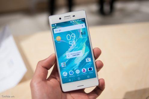 Thay màn hình mặt kính cảm ứng Sony Xperia XA Dual tại Nha Trang 6