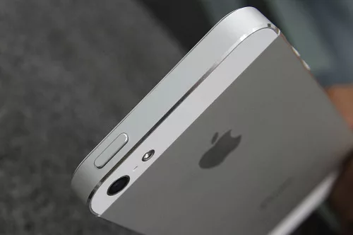 Sửa nút nguồn iphone 5s tại Nha Trang