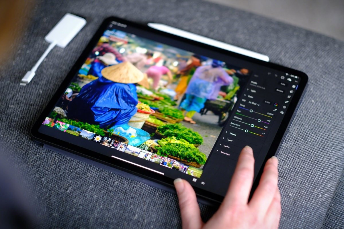 Apple quyết định sử dụng tấm nền OLED cho iPad từ năm 2022 - Ảnh 1.